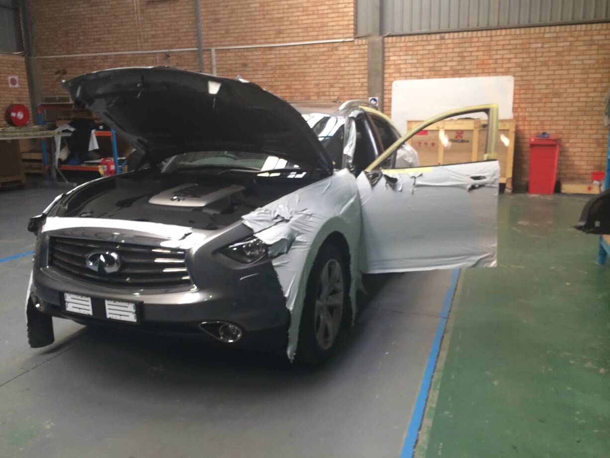 Bulletproof Armoured Infiniti SUV Armormax Production Wrapping