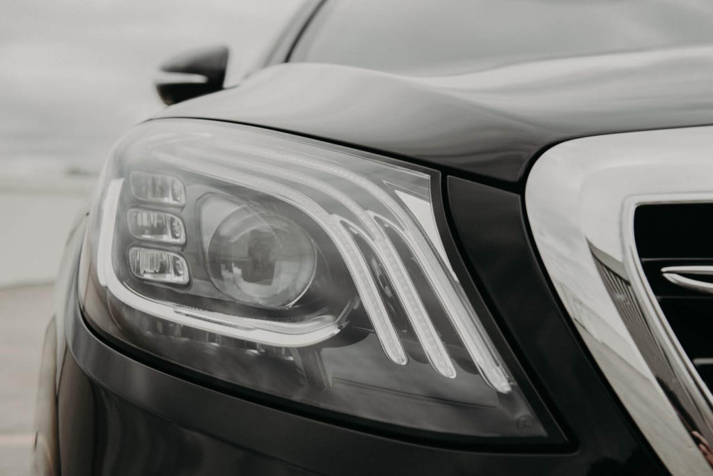 Lights Armored Mercedes S 560 by Armormax