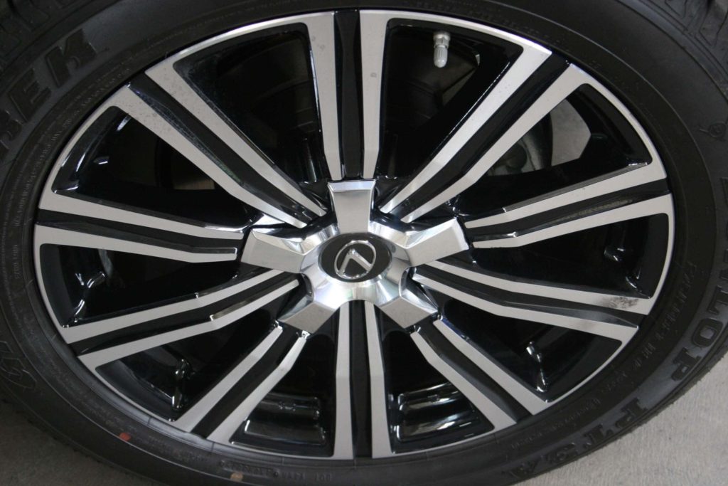 2020 Bulletproof Lexus LX 570 Armormax Runflats Tire Insert