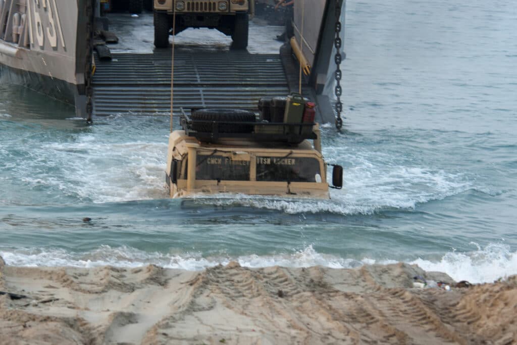 Military Humvee has Submarine Capability