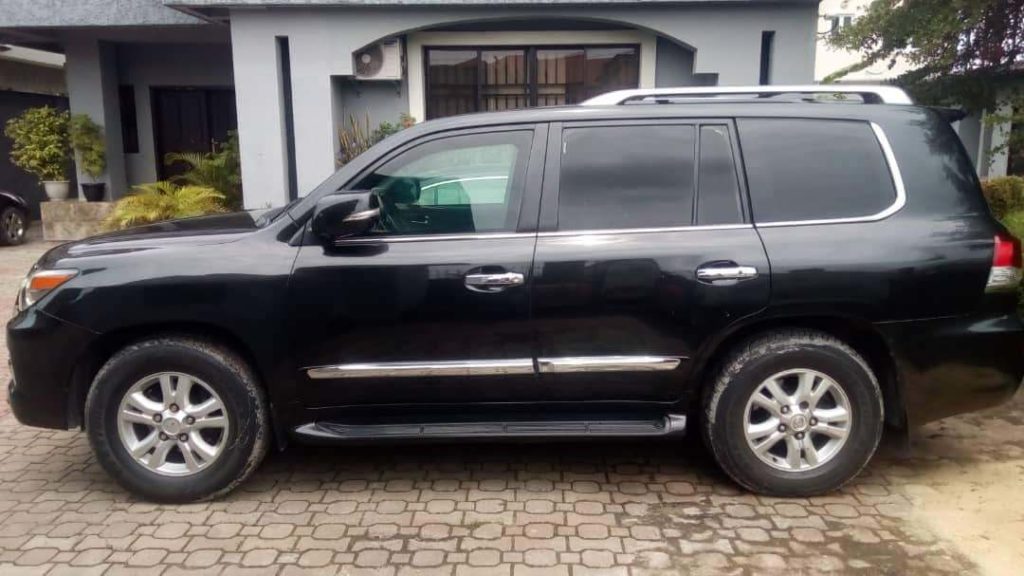 Armored Car Delivery Service Bulletproof Landcruiser