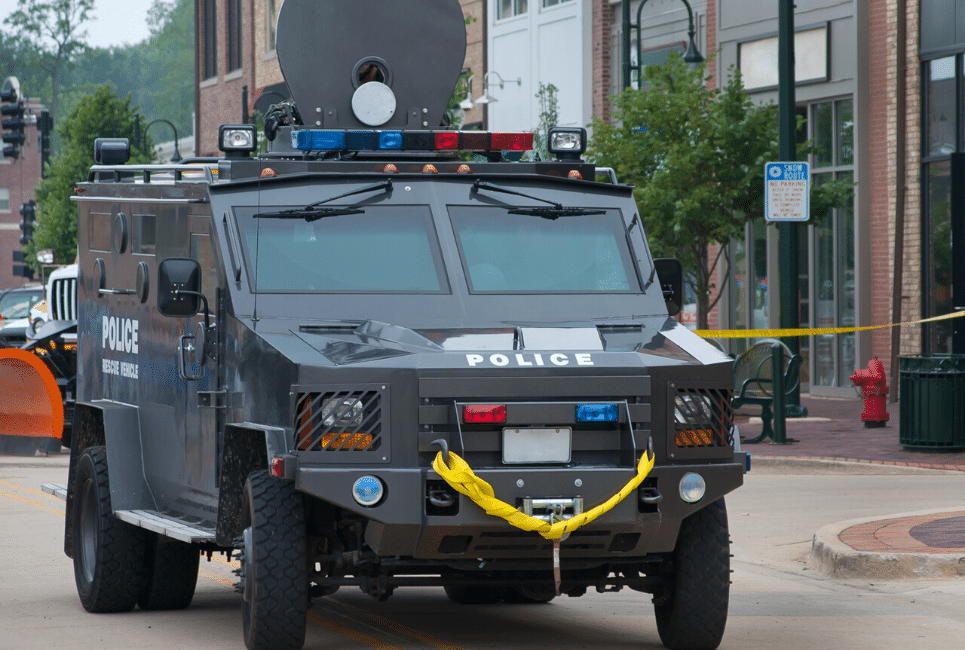 Police SWAT Armored Truck