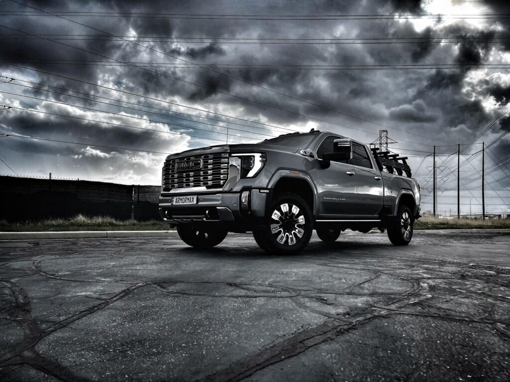 Front_2025_Armored_GMC-Yukon-Denali - Interior