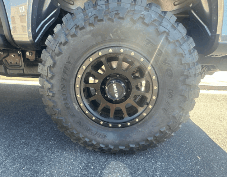 2024-bulletproof-ford-f250-lariat-super-duty-armored-pickup-truck-gallery-armormax