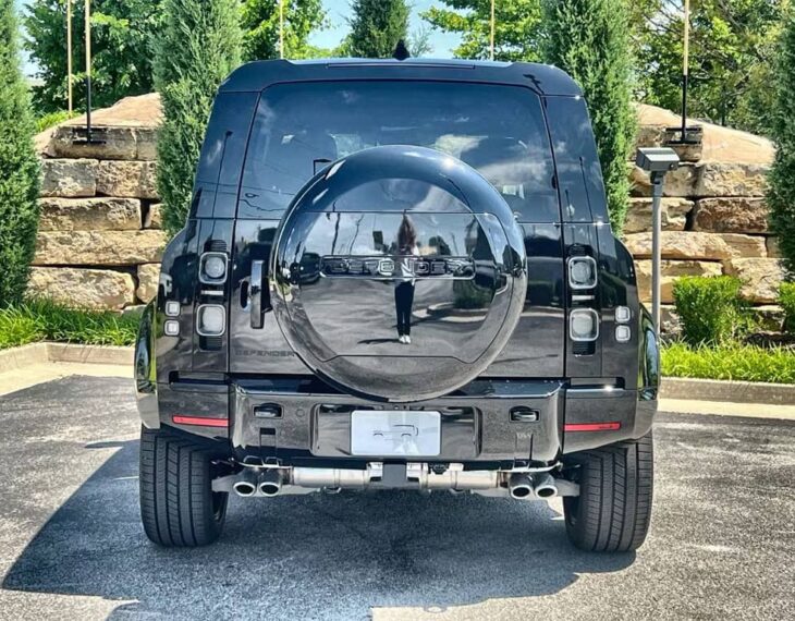 2025-armored-land-rover-defender-110-bulletproof-suv-front-grill
