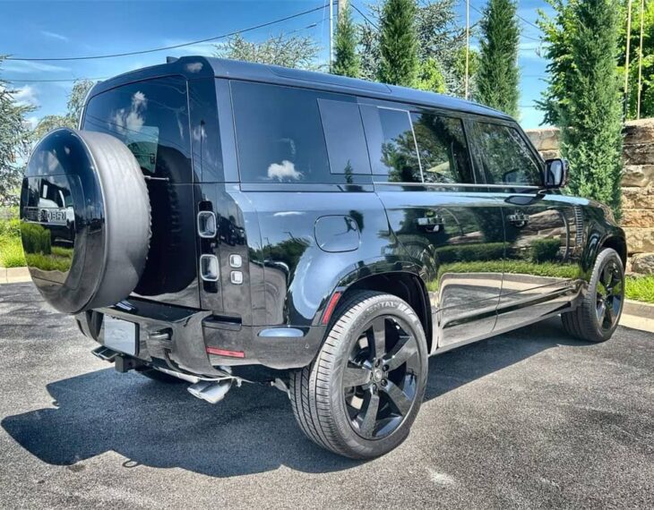 2025-armored-land-rover-defender-110-bulletproof-suv-front-grill